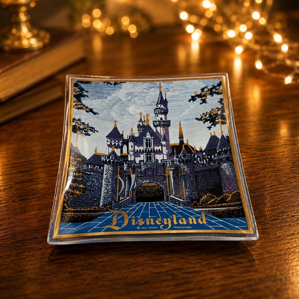 Vintage Disneyland Sleeping Beauty Castle Glass Trinket Dish Walt Disney Prod 5"